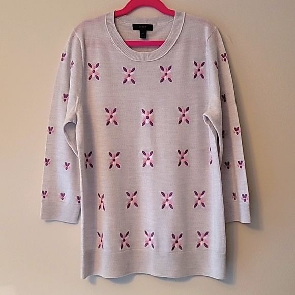 NWOT J.CREW Women's Tippi Flower Embroidered Merino Wool Sweater, Size M - Picture 6 of 10